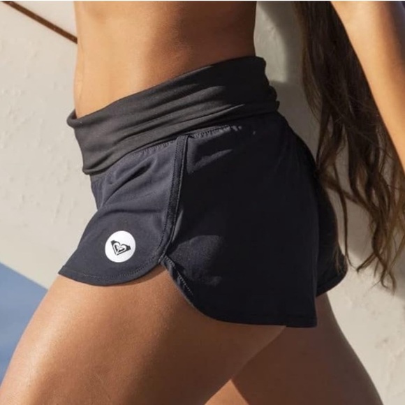 NWT Black Roxy Endless Summer Board Short - XS - Picture 1 of 5